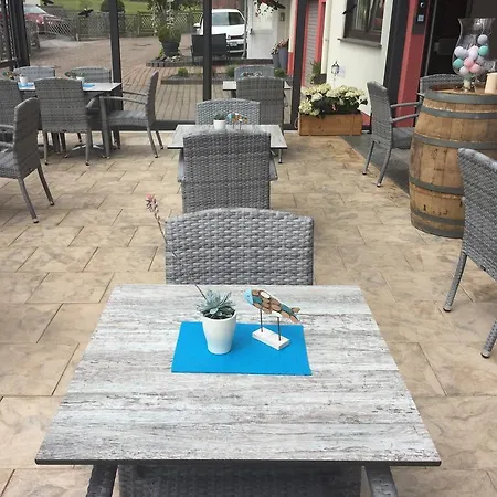 Отель Heimatherz Райнбёллен