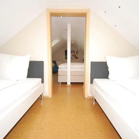 Otel Heimatherz Rheinböllen