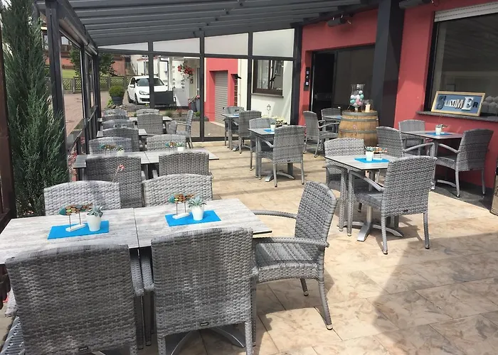 Otel Heimatherz Rheinböllen